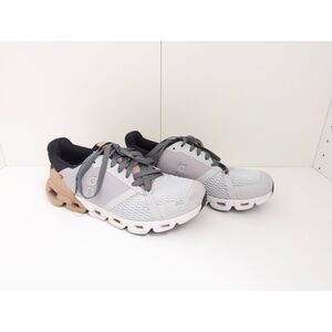 ON CLOUD Cloudflyer 4 Running Comfort Shoes Women's Size 9 Glacier Rosebrown